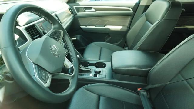 2021 Volkswagen Atlas 3.6L V6 SE w/Technology