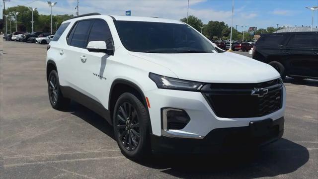 2022 Chevrolet Traverse AWD RS