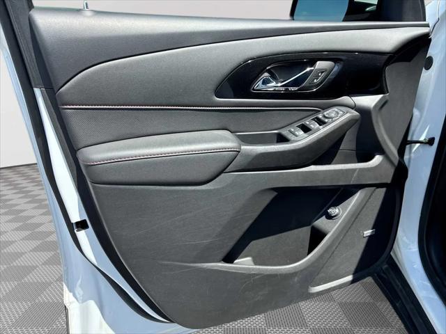 2022 Chevrolet Traverse AWD RS