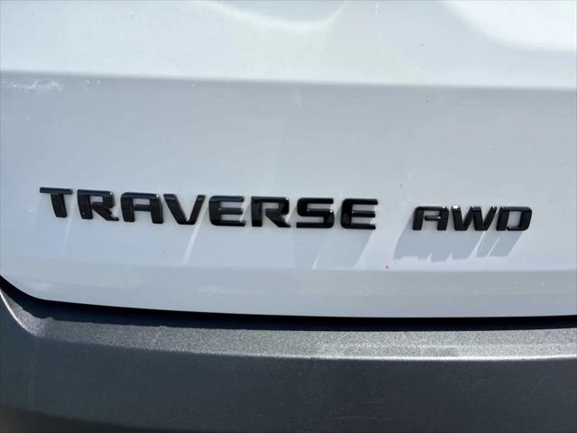 2022 Chevrolet Traverse AWD RS