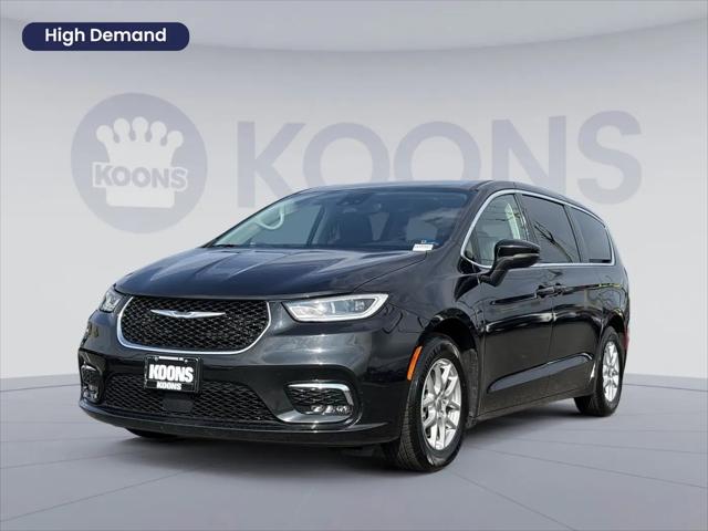 2023 Chrysler Pacifica Touring L for sale in Woodbridge, VA