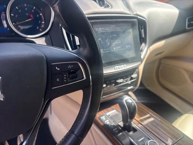 2017 Maserati Ghibli Standard