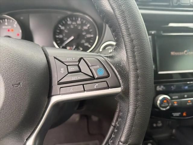 2021 Nissan Rogue Sport SL FWD Xtronic CVT