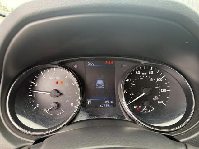 2021 Nissan Rogue Sport SL FWD Xtronic CVT