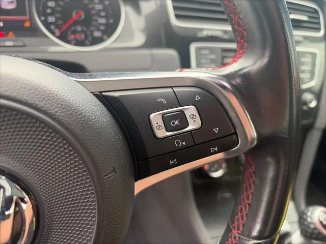 2017 Volkswagen Golf GTI Sport 4-Door