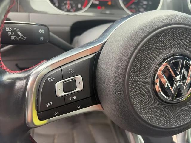 2017 Volkswagen Golf GTI Sport 4-Door