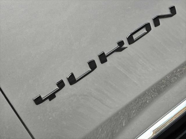 2024 GMC Yukon XL 4WD SLT