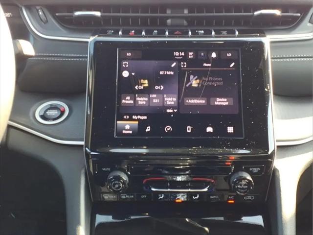 2026 Jeep Grand Cherokee L Laredo 4x2