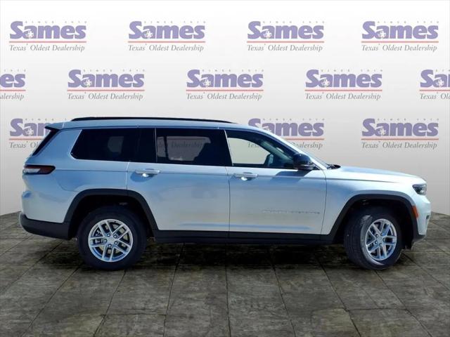 2026 Jeep Grand Cherokee L Laredo 4x2