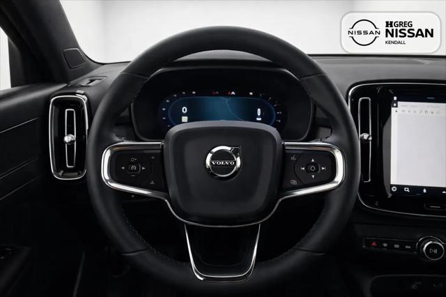 2024 Volvo XC40 B5 Core Bright Theme