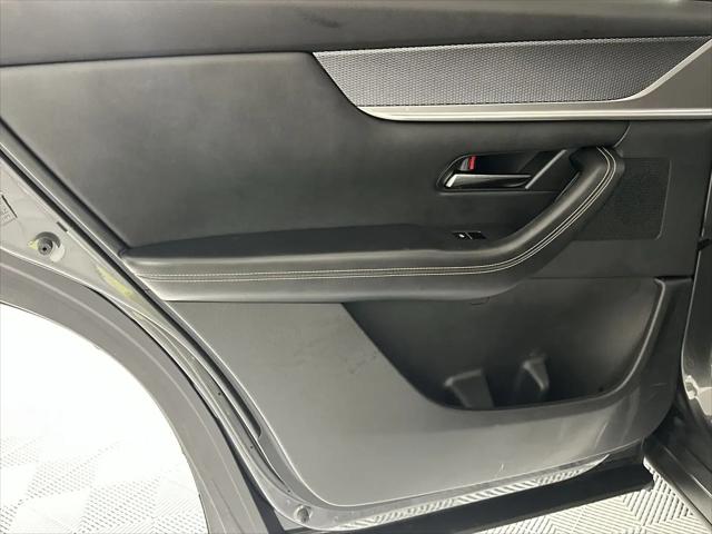2024 Mazda X-90 3.3 Turbo Preferred Plus