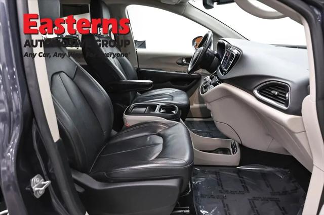 2020 Chrysler Pacifica Touring L