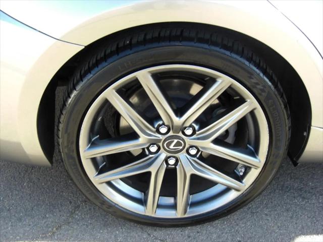 2017 Lexus IS 200t IS Turbo