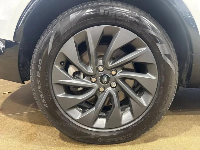 2022 Land Rover Discovery P360 S R-Dynamic