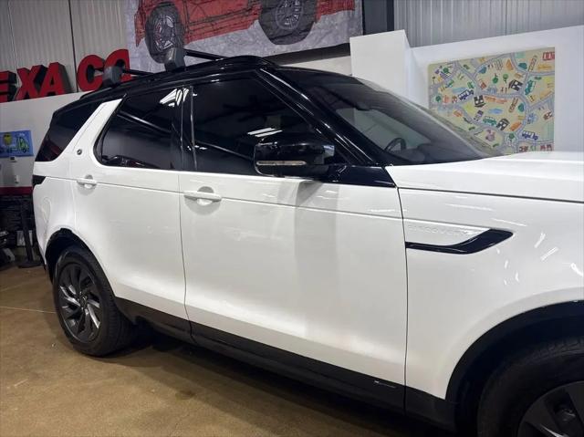 2022 Land Rover Discovery P360 S R-Dynamic