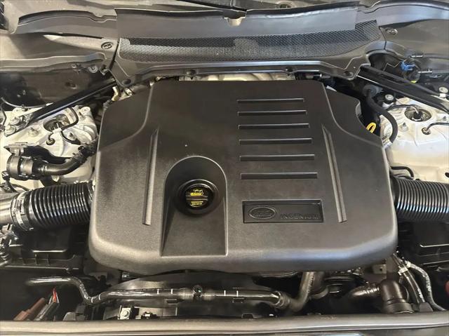 2022 Land Rover Discovery P360 S R-Dynamic