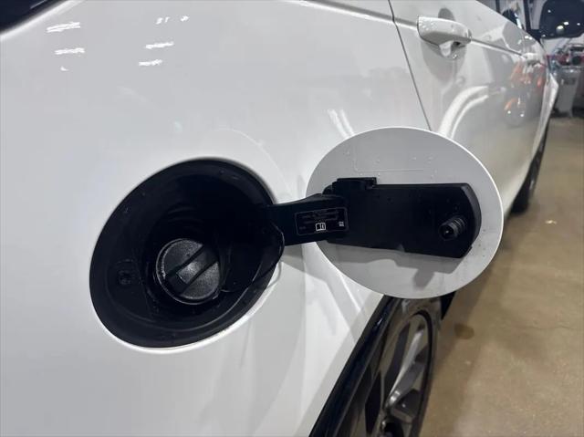 2022 Land Rover Discovery P360 S R-Dynamic