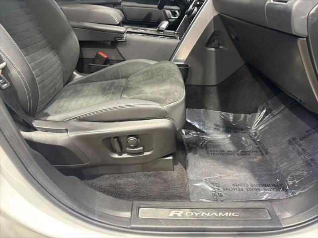 2022 Land Rover Discovery P360 S R-Dynamic