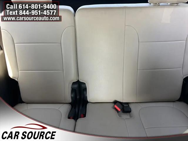 2022 Chevrolet Traverse FWD LT Leather