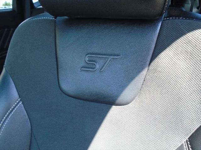 2019 Ford Edge ST
