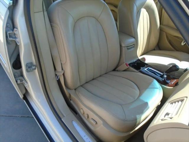 2011 Buick Lucerne CXL Premium
