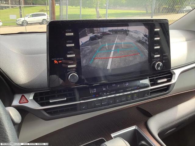 2022 Toyota Sienna XLE