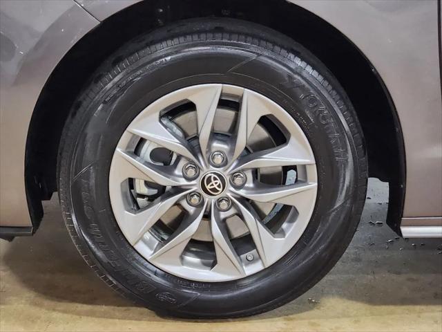 2022 Toyota Sienna XLE