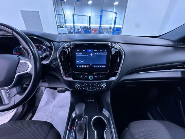2022 Chevrolet Traverse AWD LT Cloth