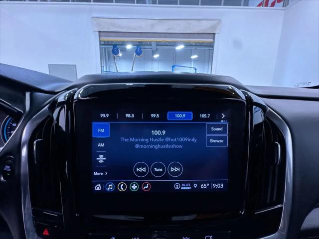 2022 Chevrolet Traverse AWD LT Cloth