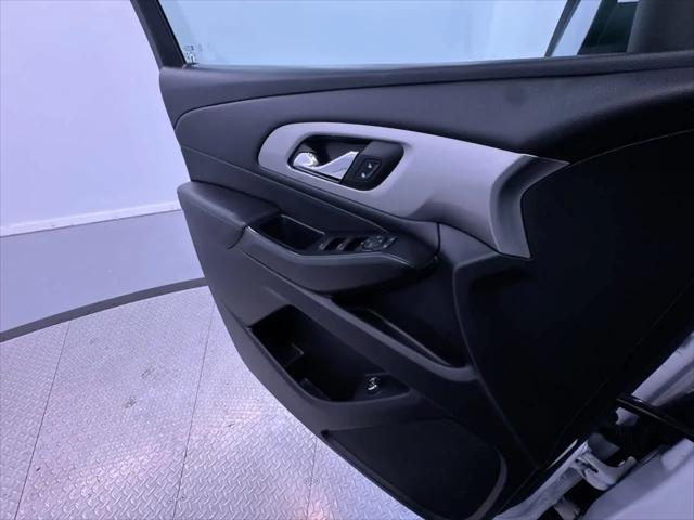 2022 Chevrolet Traverse AWD LT Cloth