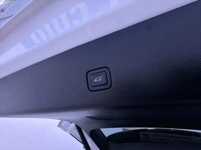 2022 Chevrolet Traverse AWD LT Cloth