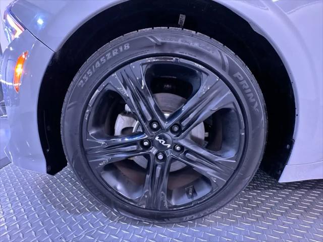 2022 Kia K5 GT-Line