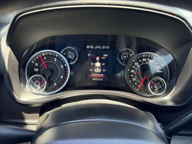 2024 Ram 2500 Tradesman Crew Cab 4x4 6'4" Box