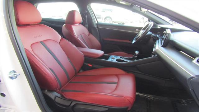 2023 Kia K5 GT-Line
