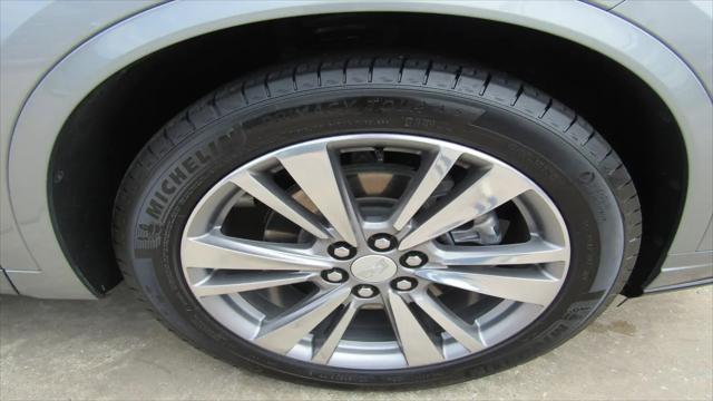2025 Cadillac XT6 FWD Premium Luxury