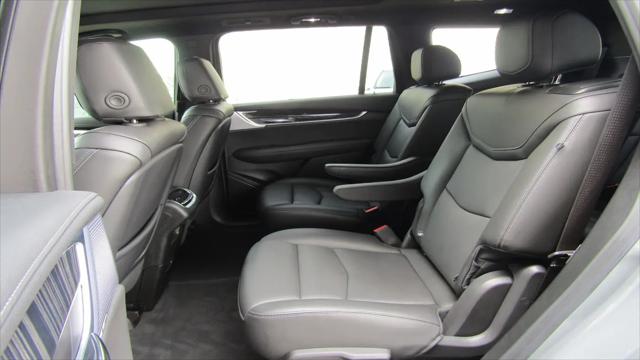 2025 Cadillac XT6 FWD Premium Luxury