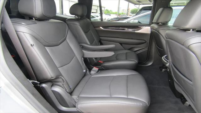 2025 Cadillac XT6 FWD Premium Luxury