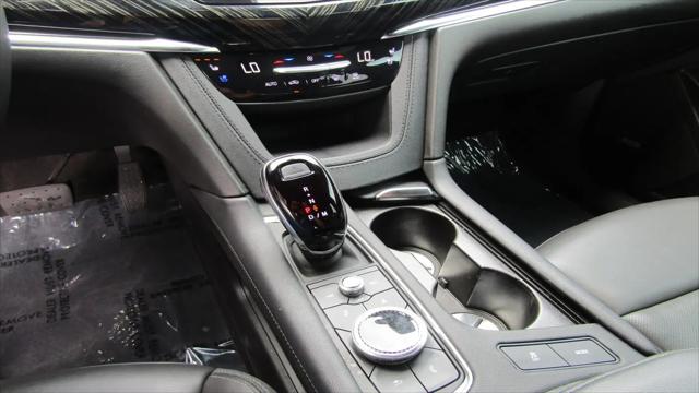 2025 Cadillac XT6 FWD Premium Luxury