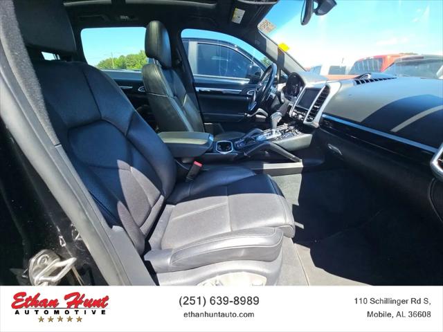 2016 Porsche Cayenne Cayenne