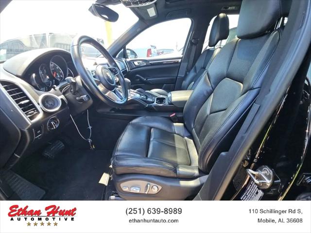 2016 Porsche Cayenne Cayenne
