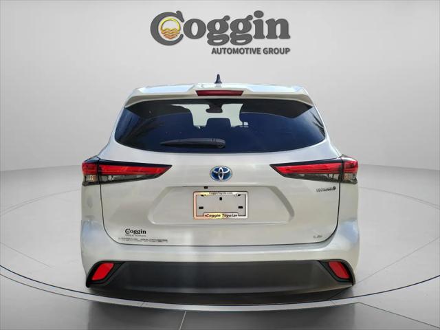 2023 Toyota Highlander Hybrid LE