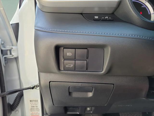2023 Toyota Highlander Hybrid LE