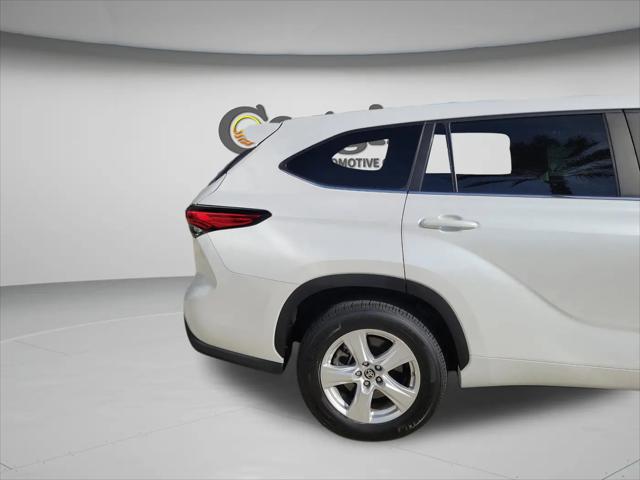 2023 Toyota Highlander Hybrid LE
