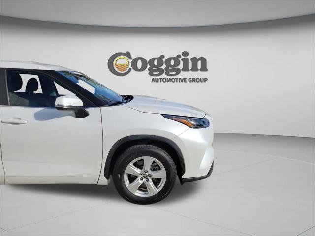 2023 Toyota Highlander Hybrid LE