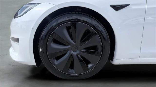 2022 Tesla Model S Plaid Tri Motor All-Wheel Drive