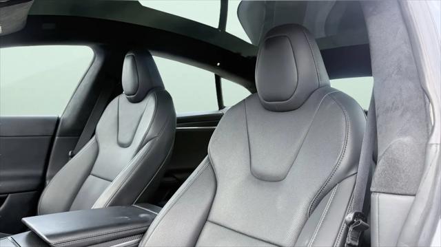 2022 Tesla Model S Plaid Tri Motor All-Wheel Drive