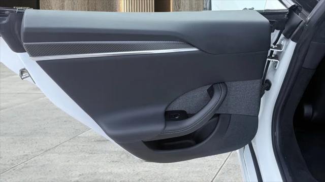 2022 Tesla Model S Plaid Tri Motor All-Wheel Drive