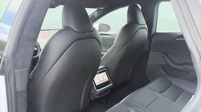 2022 Tesla Model S Plaid Tri Motor All-Wheel Drive