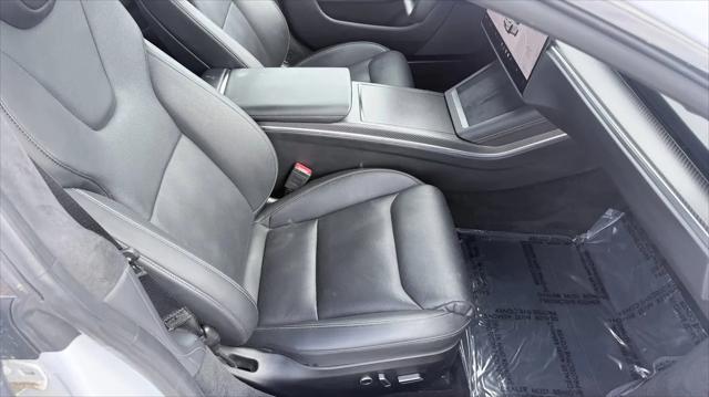 2022 Tesla Model S Plaid Tri Motor All-Wheel Drive