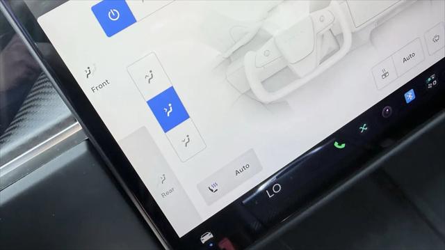 2022 Tesla Model S Plaid Tri Motor All-Wheel Drive